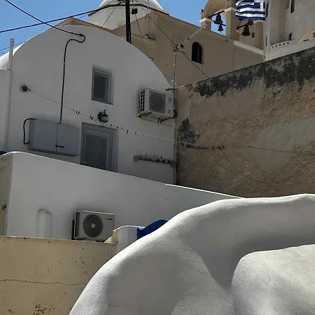 아파트 Nikos White Cave In Emporio *