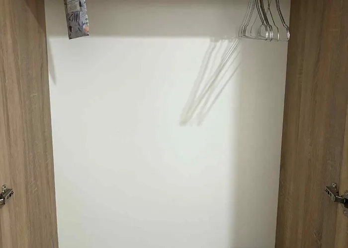 Nikos White Cave In Emporio * Emporio (Santorini)